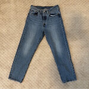 Levi's Women's Straight Leg Blue Jeans